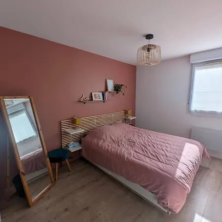 Familial Piscine - Proche Gare Et Tram Apartamento *