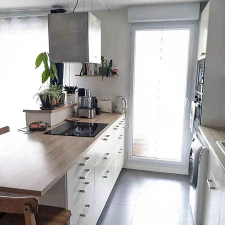 Familial Piscine - Proche Gare Et Tram Apartamento *